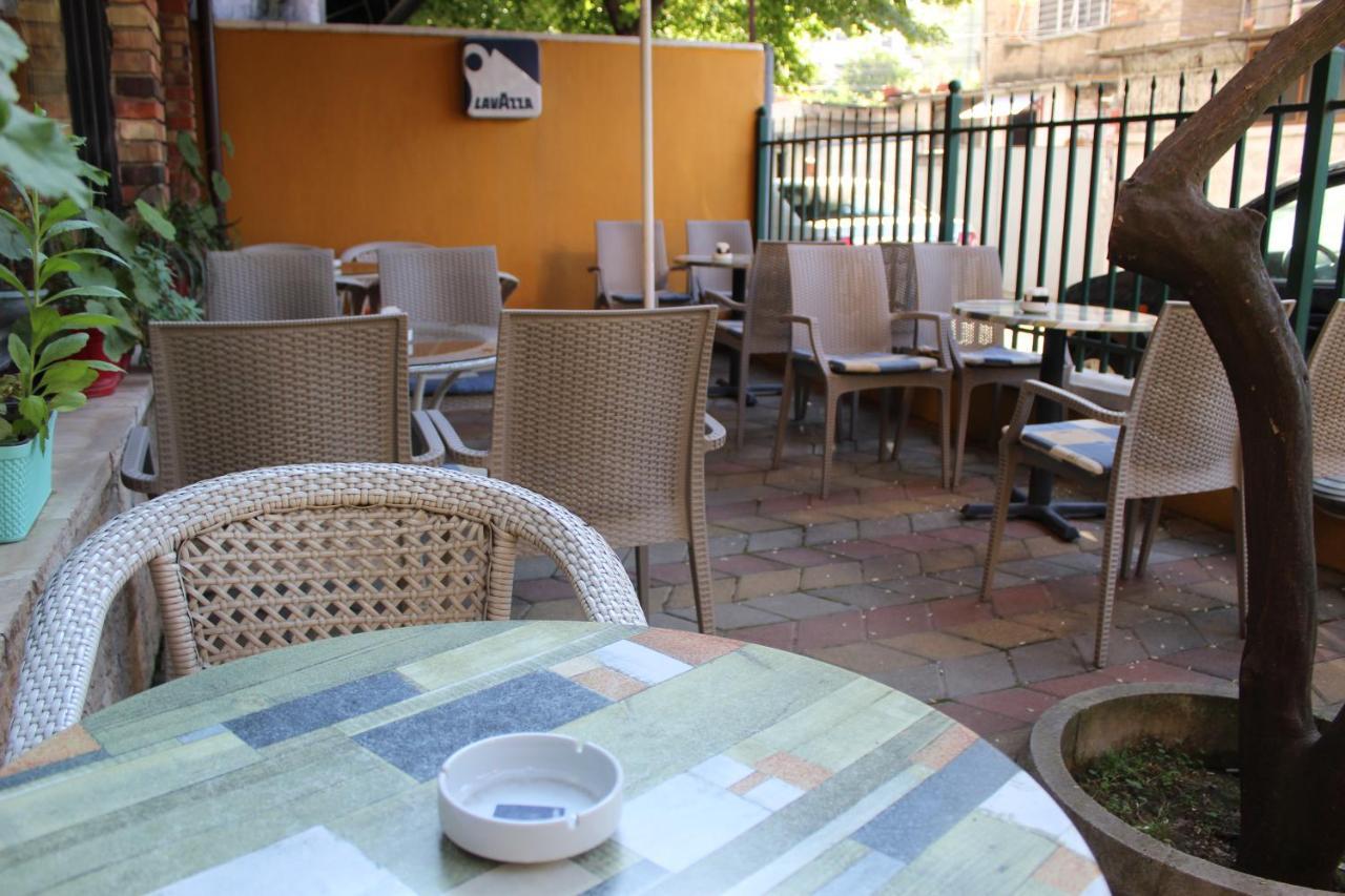 Hotel Vila 15 تيرانا المظهر الخارجي الصورة